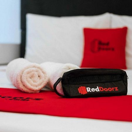 Reddoorz At Hotel Rumberpon ソロン エクステリア 写真